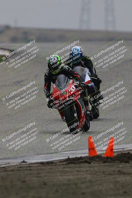 media/Nov-29-2025-TrackDaz (Sat) [[10ae2d9bce]]/C Group/Session 3 (Outside Grapevine)/